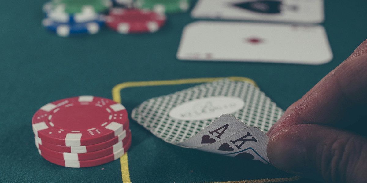 Los pros y los contras de los bonos de igualación de depósito en casinos en línea